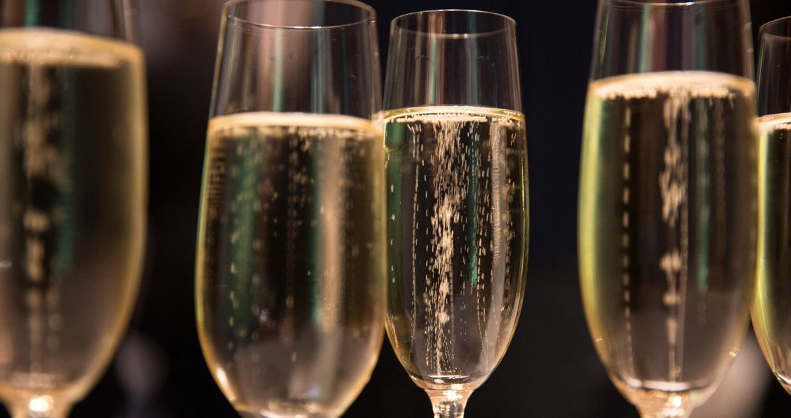 How to Become a Champagne Connoisseur